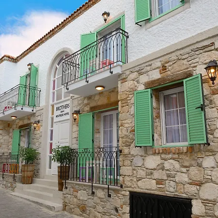 Ξενοδοχείο Brothers